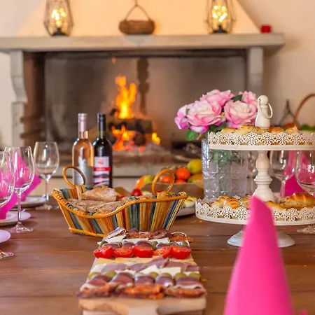 Andela 1 شقة ماكارسكا